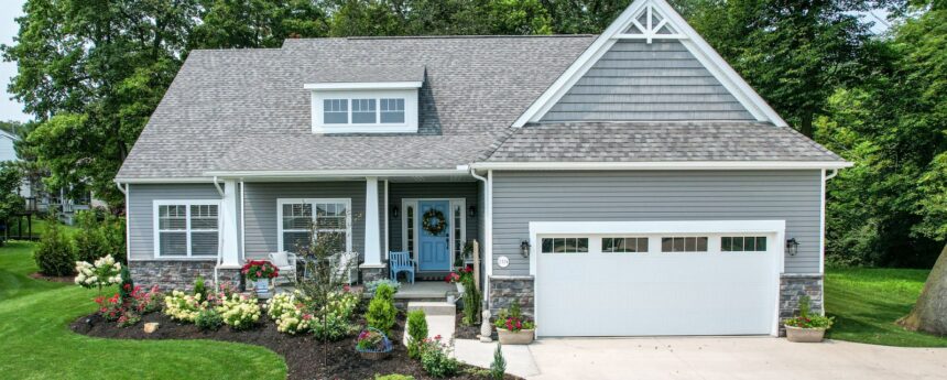 Blog Featured Image Landscaping Tips (1)
